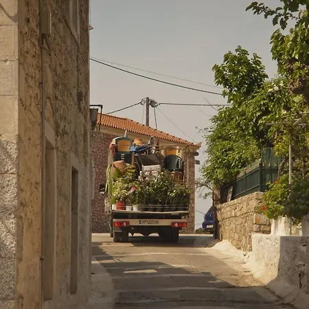 Faros Inn