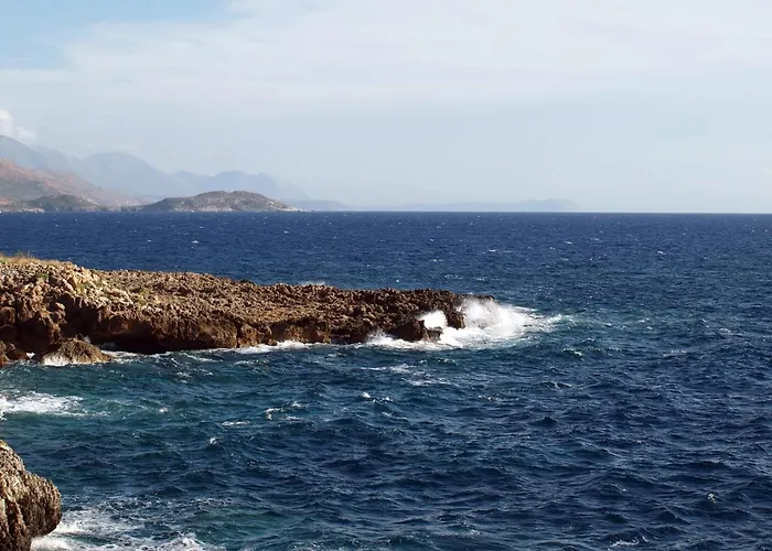 Faros Agios Nikolaos (Mani)