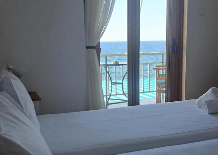 Faros Inn Agios Nikolaos (Mani)